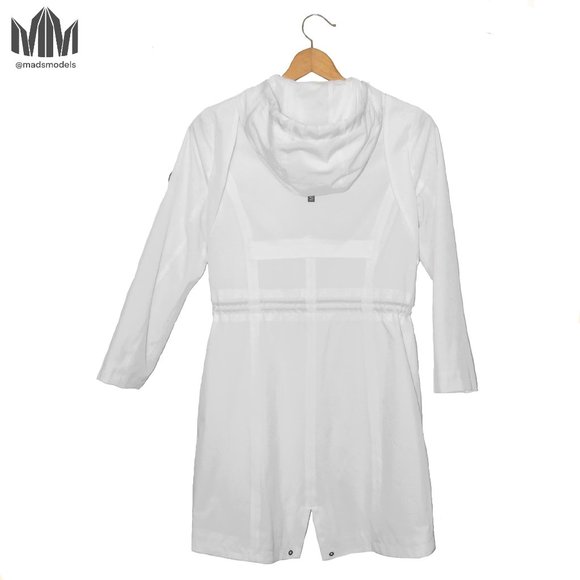 Michael Kors | Long White Raincoat with Adjustable Waist and Zippered Pockets - Picture 2 of 16